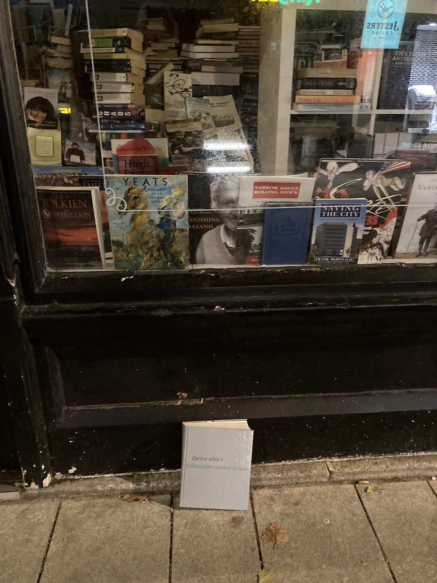 ComedyGildea's tweet photo. Arrived back at the shop and somebody had a left a book outside. A little lonely orphan book. Safe and warm now @DLRCO_Chamber @kilkenomics #sadbook #happybook https://t.co/yjqwajbLJu