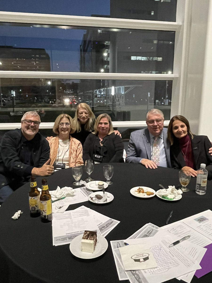 NicoletteFiore's tweet photo. It’s been quite the whirlwind couple of weeks but here we are at the #ALSN Meeting with another great group of #Nursing leaders @Noreen87821427 https://t.co/2DpNjORtCA