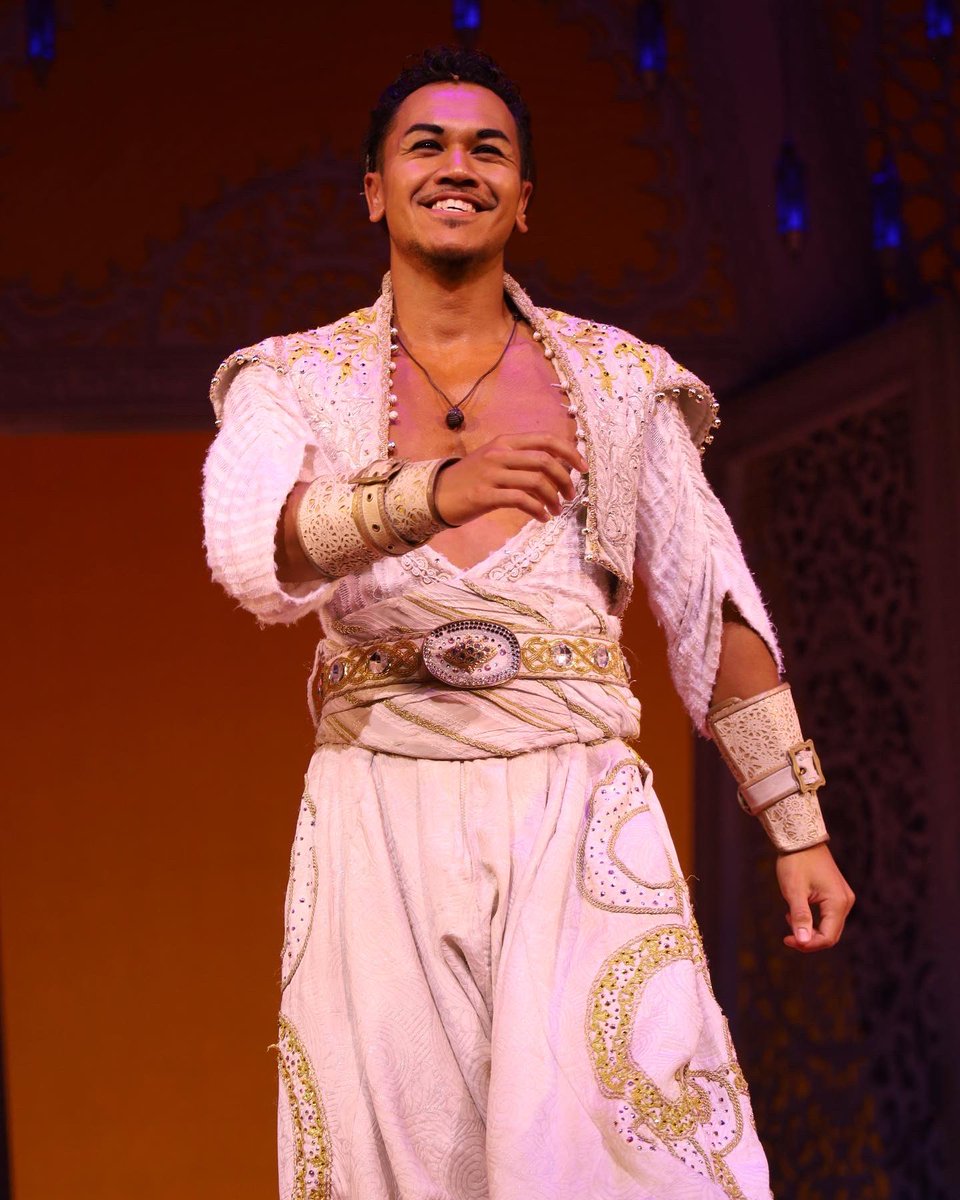 QuintyJasmijn_'s tweet photo. 18 september 2022💜
Aladdinnn✨✨ https://t.co/uPdk8RqKk6