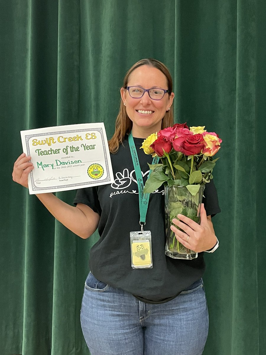 Congrats to Mrs. Mary Davison! She is our newest Teacher of the Year! We are honored to have Mrs. Davison teach the Gators at Swift Creek ES! 
 
Thank you for all that you do for all of the Gators! 

🎉🥳🐊🌟💚