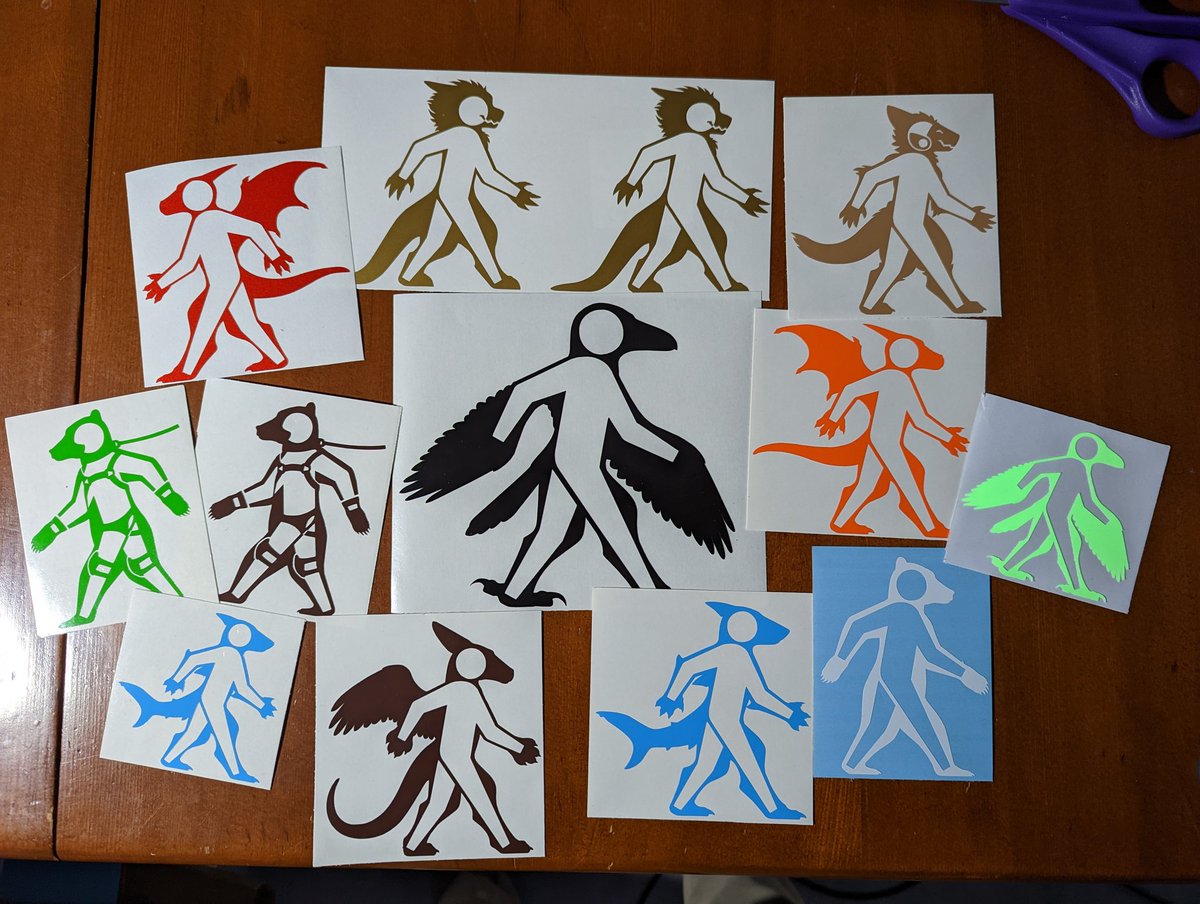 Mythimorph's tweet photo. HUGE progress today! Almost fully caught up on convention shirt orders, & my Etsy list is entirely knocked out 💪
Been working on some new custom designs on stream this week as well
Next week I'll attempt the XING sign project again
#Metamorphics https://t.co/GBejfuXc8E