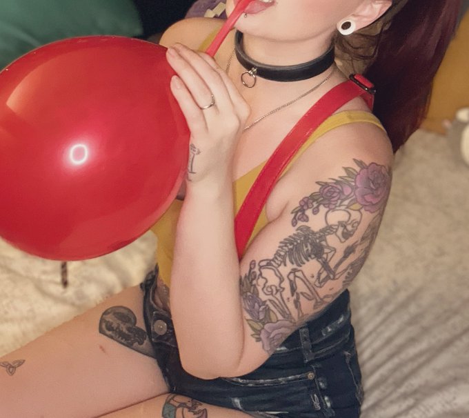 A is for Ralph - soon to be uncut #looner on content my IG 😘 link in bio xo #balloon https://t.co/NH<a href="/tag/looner"class="tags">#looner</a><a href="/tag/balloon"class="tags"><span>#balloon</span></a>