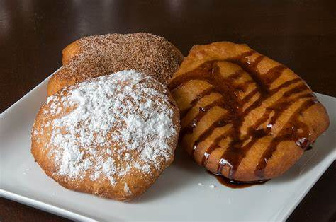 Rachel_Hailey's tweet image. Do you eat Elephant Ears where you're from? If not, what do you call these things?  (Pic from random google search) Help an author with research.  #BookTwitter #Food #AuthorsOfTwitter