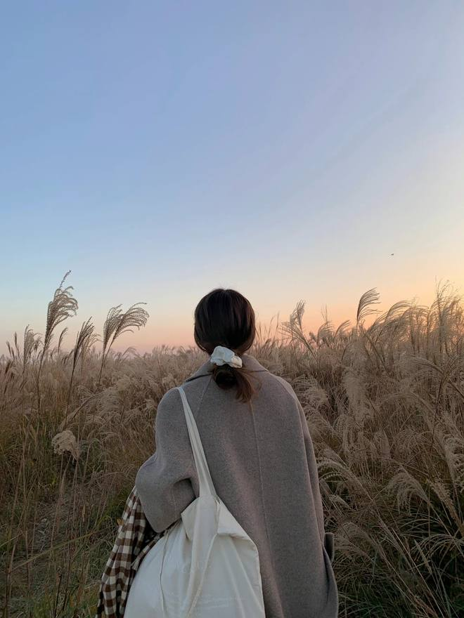 alex_liam09's tweet photo. #Discover  Always look to live for yourself, and be especially bright smile. https://t.co/u2mICnmptS