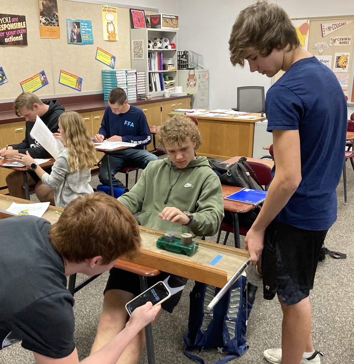 MrsManekeCN's tweet photo. We’re playing with cars again! #PhunWithPhysics #CNProud #OpeningDoors https://t.co/Xd5Nc5kCad