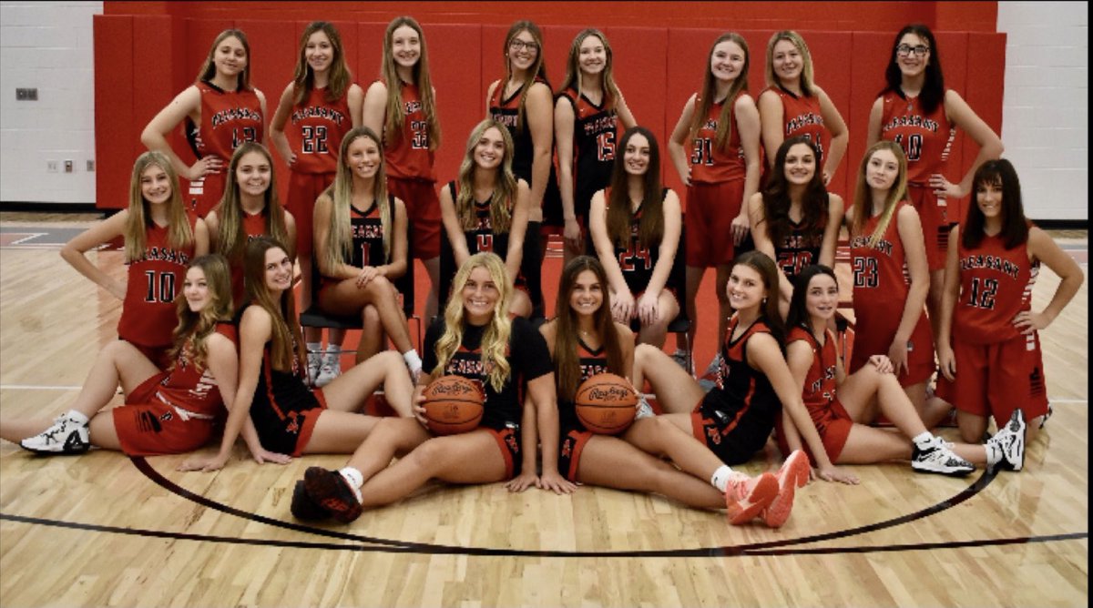 PHSSpartanBball's tweet photo. 🔴⚫️ Two weeks in to preseason practice, and season tip off just days away...Here are your 2022-2023 
Pleasant High School Lady Spartans.
Love our girls. COMPETE! 🔴⚫️
#SpartanStrong 💪🏽🏀⛹🏼‍♀️ #WEme https://t.co/OItESNSKMl