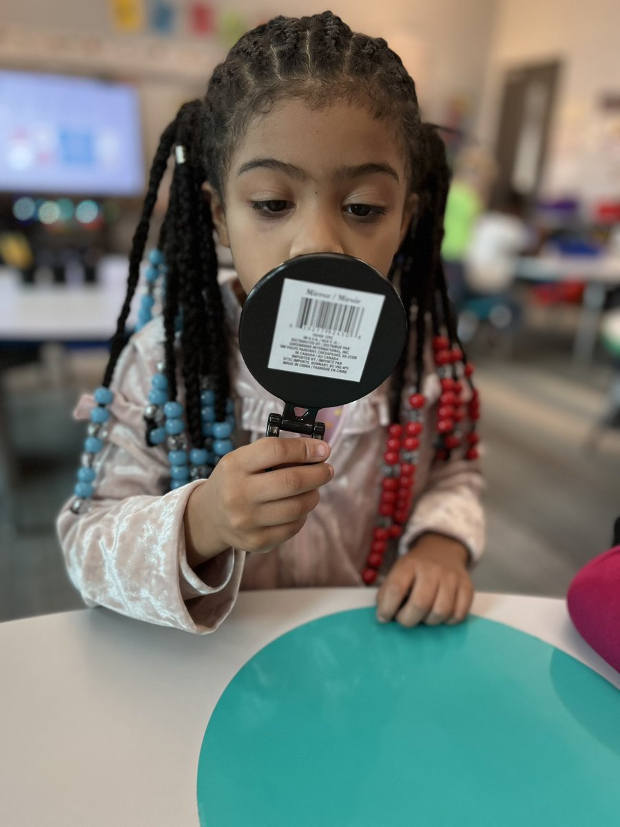 My little cubs love using the magic mirrors in small group! She said, “I sound so much better with magic!” #likeafox <a href="/FoxKISD/">Fox Elementary</a> <a href="/Kleinisd_ELC/">Klein ISD ELC</a> @kleinisd