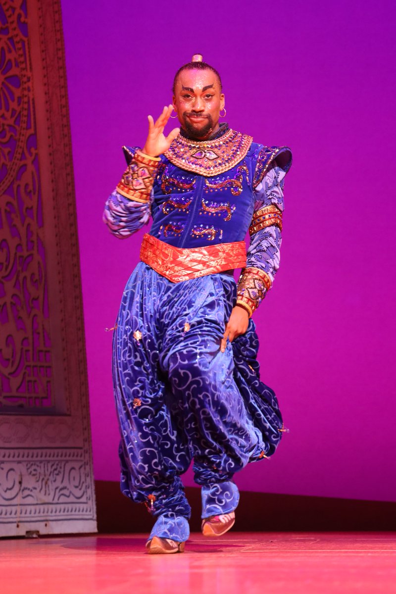 QuintyJasmijn_'s tweet photo. 30 oktober 2022💜 
Aladdin mét NiGenie����✨ https://t.co/2N72IHuK0x