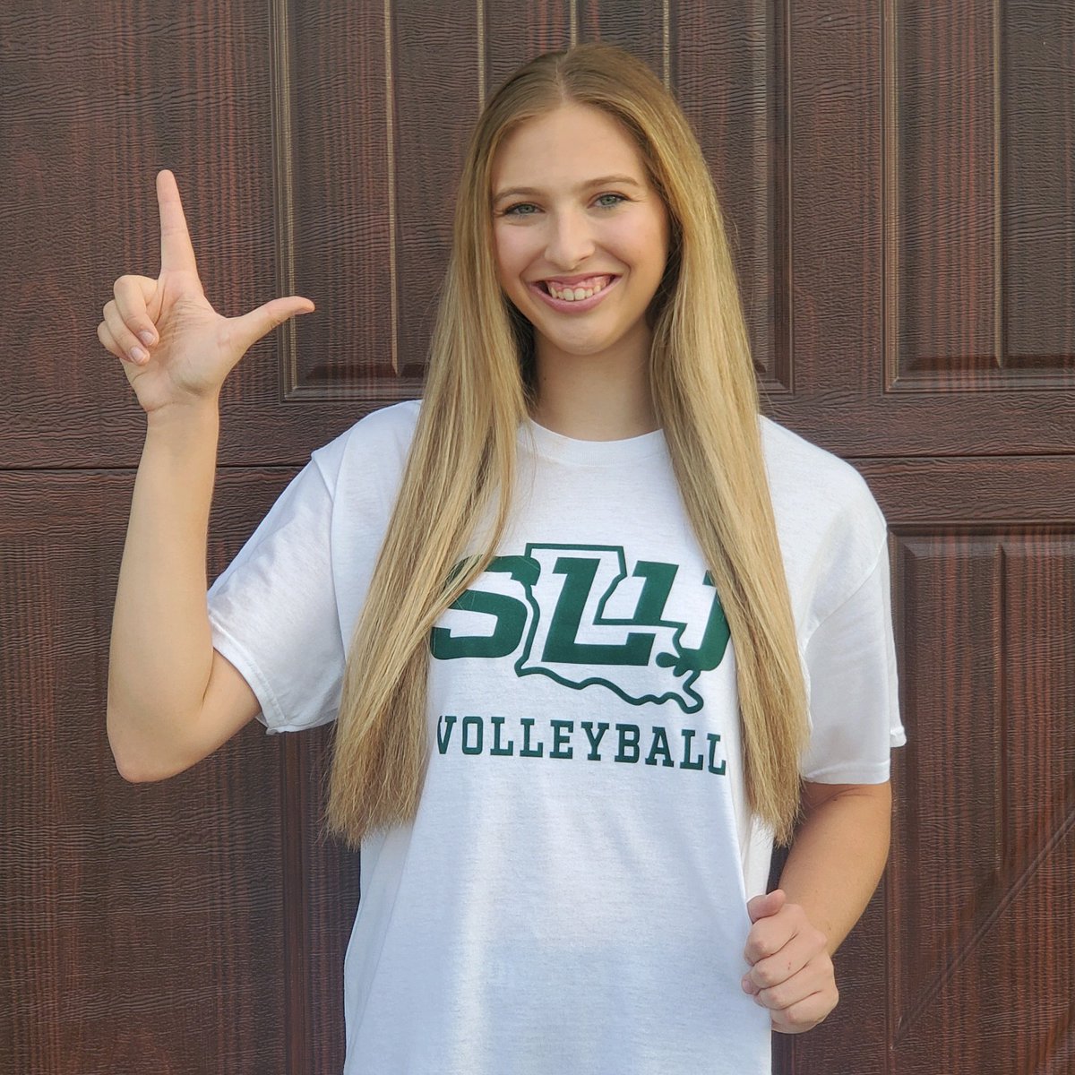 DriskaAinsley's tweet image. I am SO excited to announce my verbal commitment to play D1 volleyball at Southeastern Louisiana University! Huge thanks to my coaches, teamates, friends, and family for supporting my through this journey! #🦁⬆️