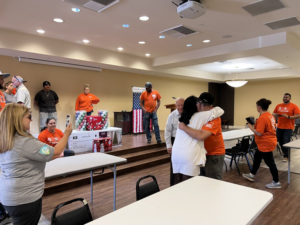 Mario Sanchez (@mario_rapidset) on Twitter photo Another awesome Team Depot project in D21. It’s always amazing to give back to those who serve our Veterans! Big thanks to Mike Oliver, Team 1018 & <a href="/AnthonyHajduk/">Anthony Hajduk</a> for an amazing event! <a href="/Crippen1026/">Christian Crippen</a> <a href="/chrisberghd/">@ChrisBergHD</a> <a href="/TeamDepot_Ryan/">Ryan Braddy</a> <a href="/HomeDepotFound/">The Home Depot Foundation</a> <a href="/THD_Western_Ops/">Charles Bayer</a> <a href="/LuisRapidset/">Luis Gonzalez</a> Another awesome Team Depot project in D21. It’s always amazing to give back to those who serve our Veterans! Big thanks to Mike Oliver, Team 1018 & <a href="/AnthonyHajduk/">Anthony Hajduk</a> for an amazing event! <a href="/Crippen1026/">Christian Crippen</a> <a href="/chrisberghd/">@ChrisBergHD</a> <a href="/TeamDepot_Ryan/">Ryan Braddy</a> <a href="/HomeDepotFound/">The Home Depot Foundation</a> <a href="/THD_Western_Ops/">Charles Bayer</a> <a href="/LuisRapidset/">Luis Gonzalez</a>