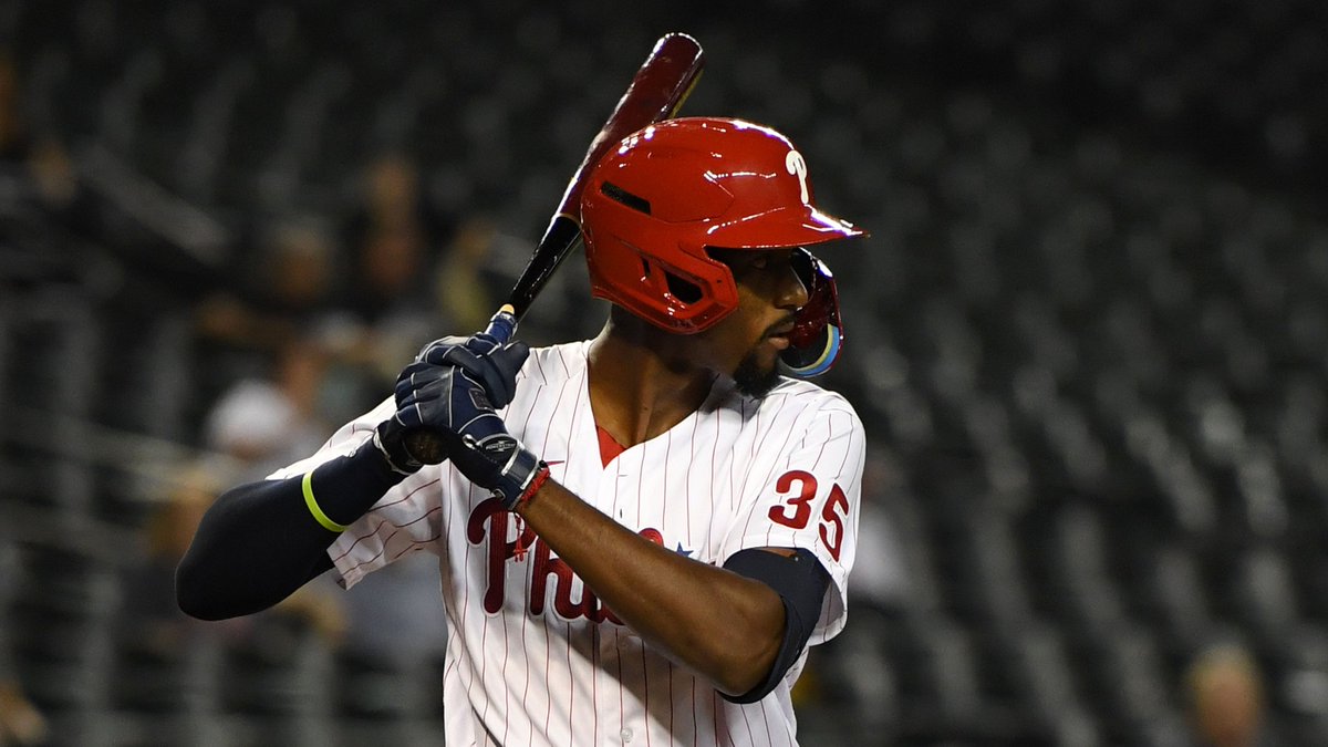 Not even the rain could stop Carlos De La Cruz. The #Phillies OF prospect homered and notched 4 hits in the AFL on Thursday: atmlb.com/3FEuUJP