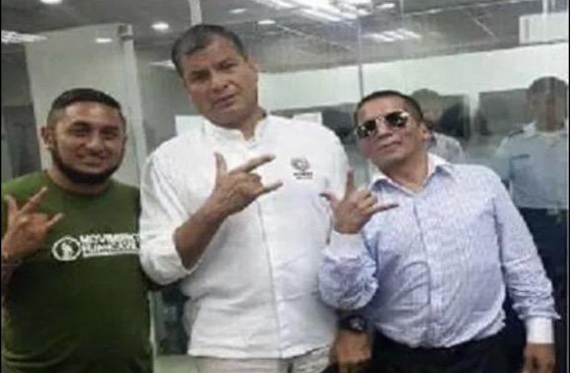 levantate_e's tweet photo. Con Rafael        Con Lasso https://t.co/C3xD3E4Adc
