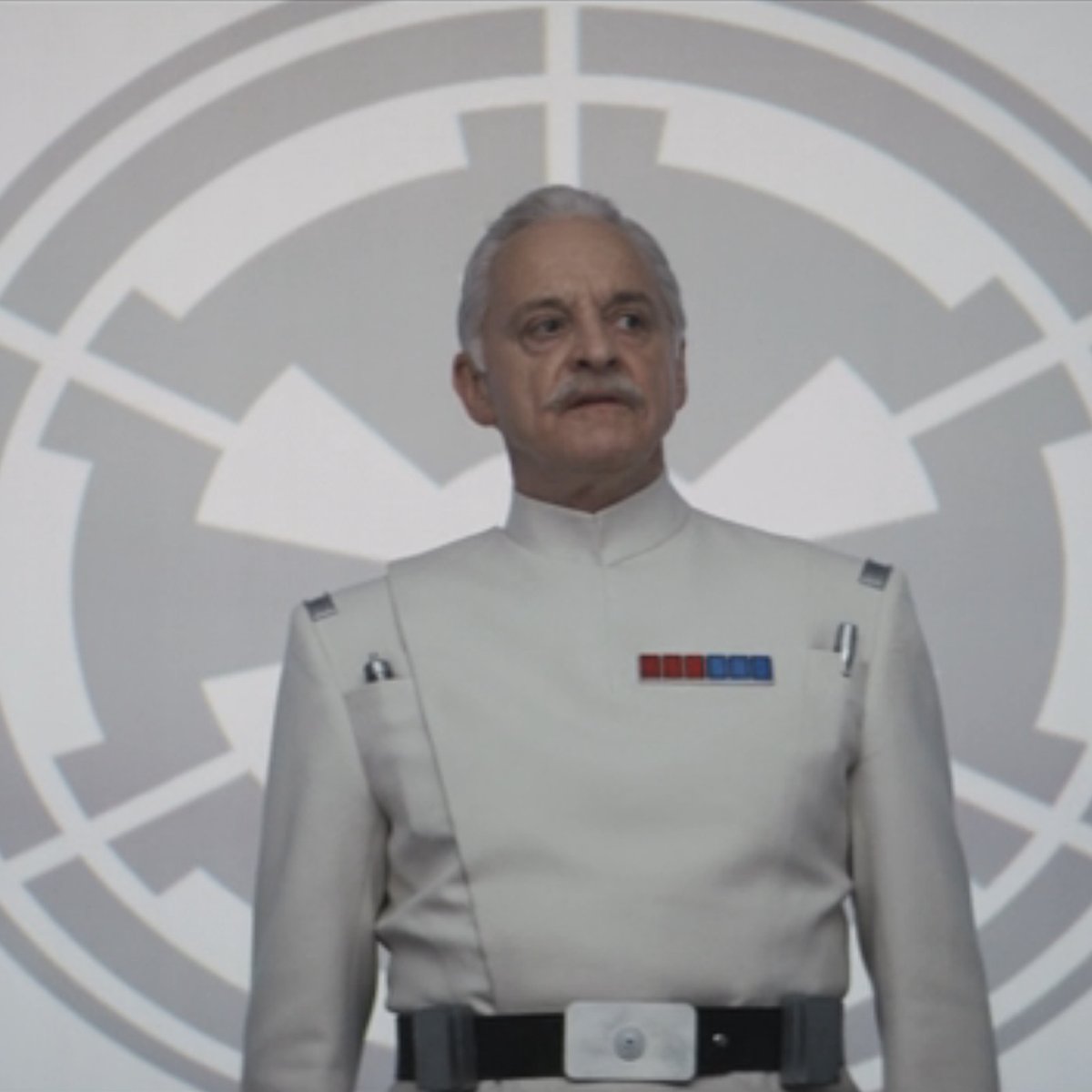 You can tell Dave Filoni and Jon Favreau aren't involved in andor because they just recast Yularen instead of making a CGI deepfake robot man