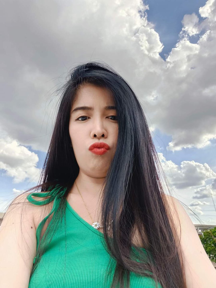 NgmadMi's tweet photo. ปากแดงๆจะไว้ใจได้ก่า🤭🤭
#แคปชั่นน่ารัก #แคปชั่นเด็ด #แคปชั่นกวนๆ #แคปชั่นตลก #แคปชั่นโดนๆ #แคปชั่นอ่อยแรง #แคปชั่นอ่อย2022 #อ่อยเบาๆ https://t.co/nGlu9i5PyY