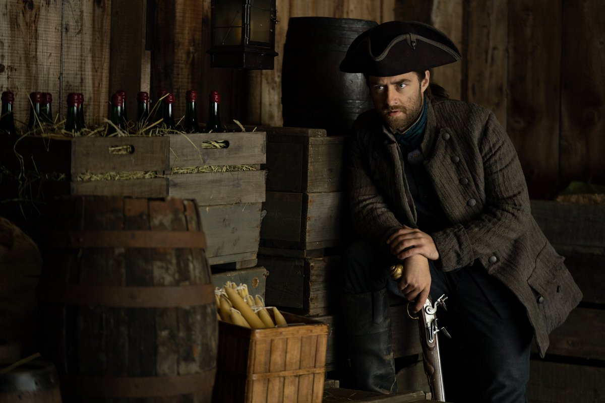 OutlanderUni101's tweet photo. RICHARD RANKIN #RichardRankin
https://t.co/02MmBTVqUA
as Roger Jeremiah Wakefield MacKenzie
https://t.co/aZZxXtv0In
@Outlander_STARZ Season Five
Adapted from the #OUTLANDER Universe
by Diana Gabaldon #DianaGabaldon
Episode 510: MERCY SHALL FOLLOW ME #MercyShallFollowMe https://t.co/dvEL0n7of4