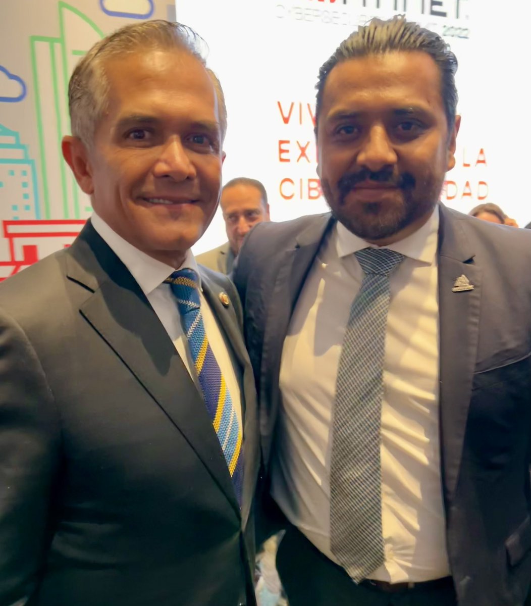 Raúl Carballo tweet media