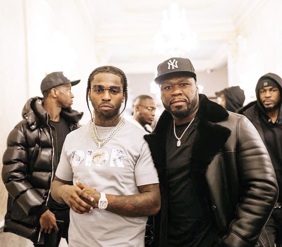 lildebnosnckcke's tweet image. You can tell 50 Cent genuinely had love for and cared about Pop Smoke. 50 saw so much of himself in him. They really could have passed for father and son. R.I.P. Bashar Barakah Jackson aka Pop Smoke…The smoke will never clear.🙏🏾❤️💨💨💨💨💨💨💨🕊#HipHopHomicides #50cent