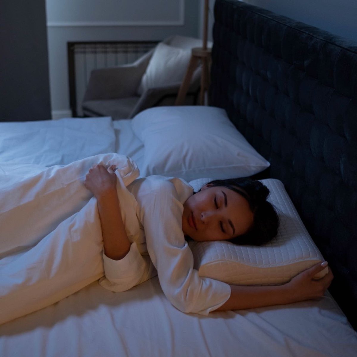 dani_dials's tweet image. A few suggestions to reduce sleep wrinkles! See blog: daniellereneebeauty.com/post/preventin…

#tipofthenight 😂 #tipoftheday #beautytips #skintips