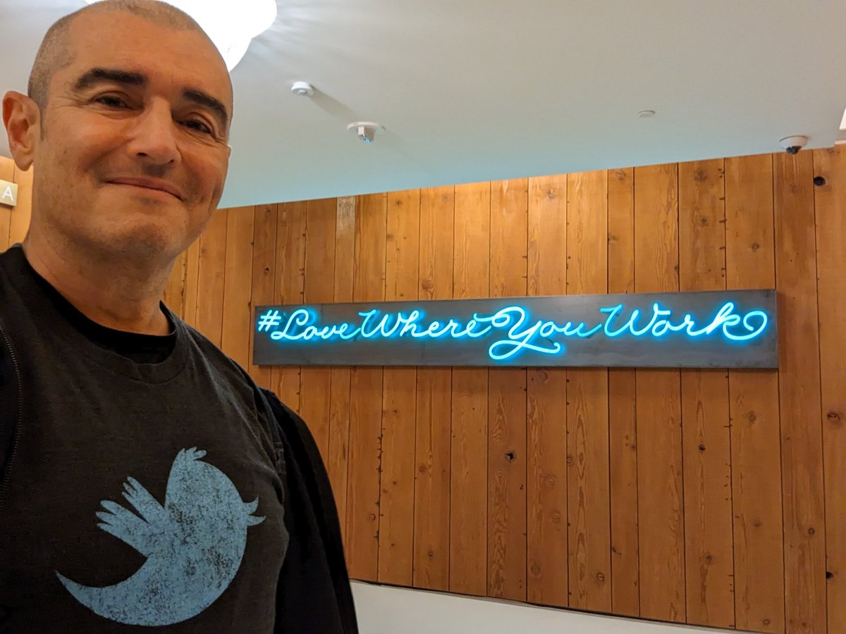 {🌻} @fmborghino.bsky.social tweet media