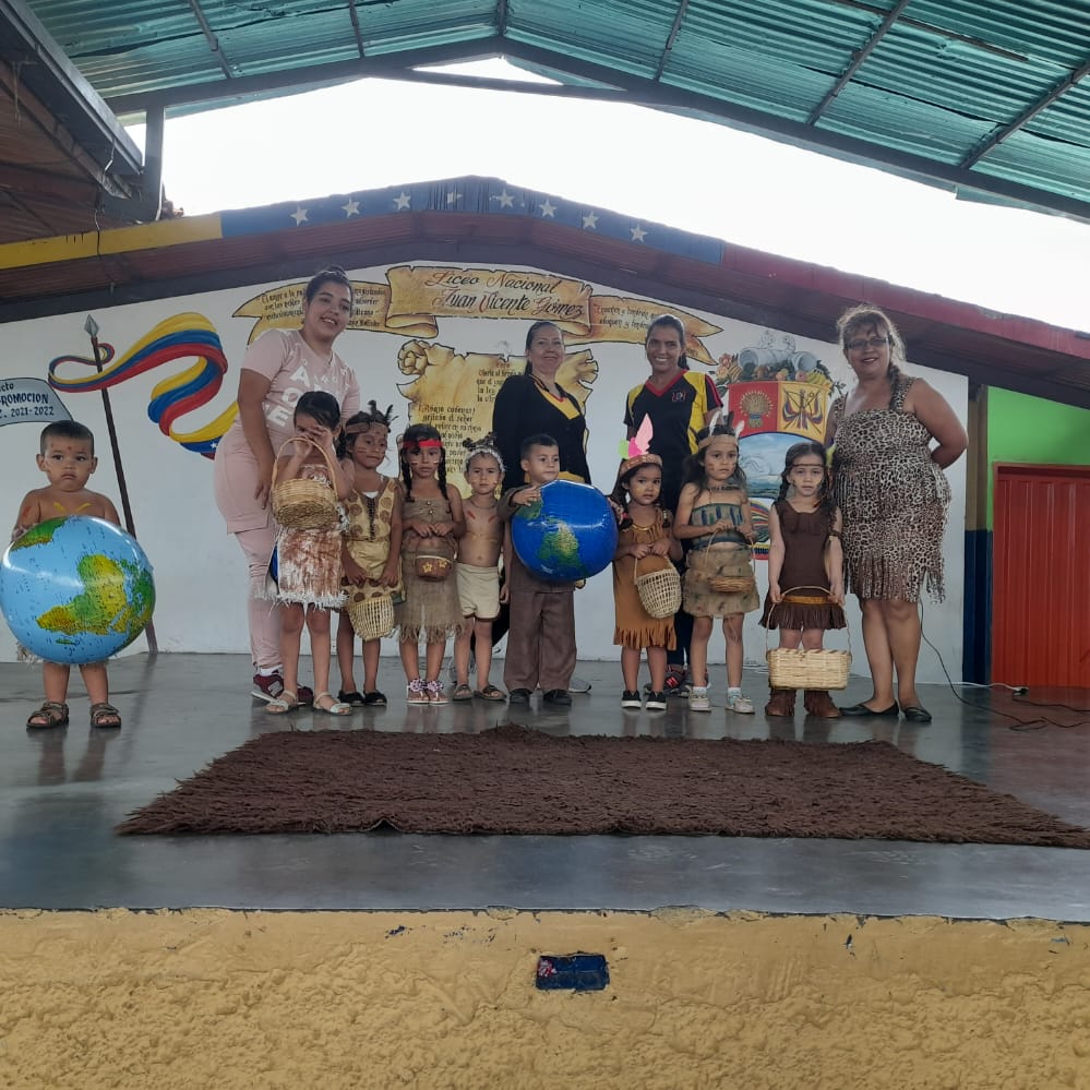 Liceo Juan Vicente Gómez fue la presentación cultural de la PACHAMAMA en compañía del Enlace de Cultura la licda. Miriam Maldonado.
<a href="/_LaAvanzadora/">Yelitze Santaella</a> <a href="/Berzabethg1/">Berzabethgandicaoficial</a> @ZonaEducTachira <a href="/Crazet2011/">Crazet2011</a> <a href="/supervisiontor1/">supervisiontorbes</a> <a href="/recursostorbes/">@RecursosTorbes</a>