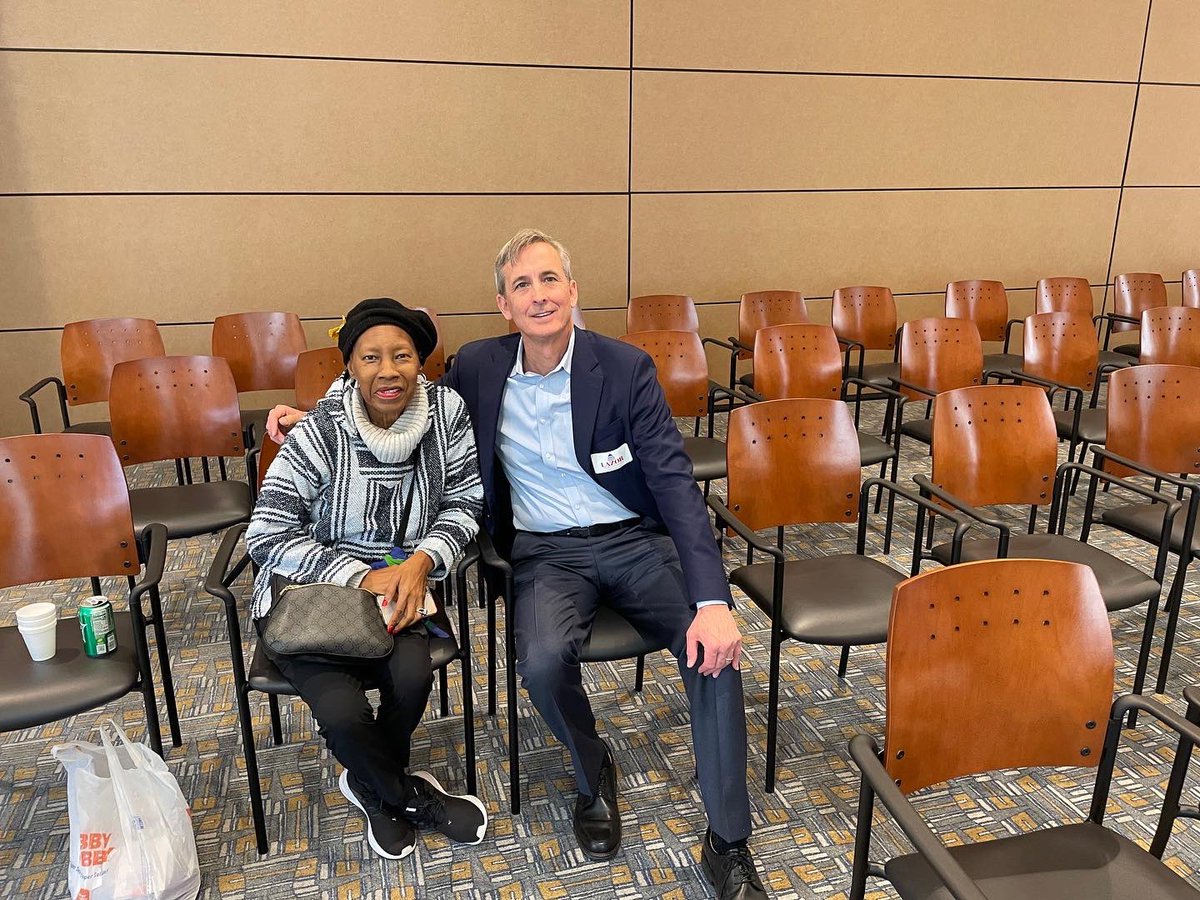 LarryLazor's tweet photo. Had a great discussion with East Hartford seniors about Social Security and how to preserve its benefits for them for the long term. They were eager for change and filled the hour with many insightful points. https://t.co/Jj5gBfSVYd