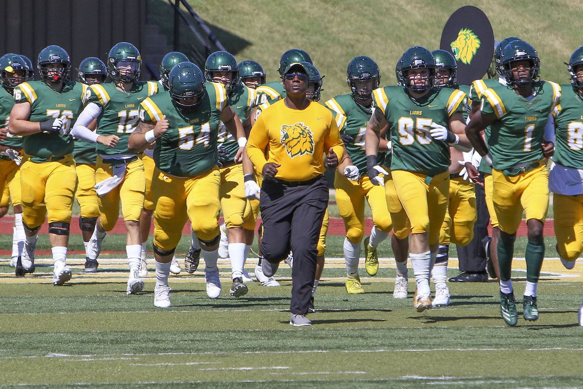 After a great conversation with @CoachRahl I am extremely blessed to receive my first offer from @MOSOFootball 💚💛 @NLRFB @smanellums #FAATE x #THEPride