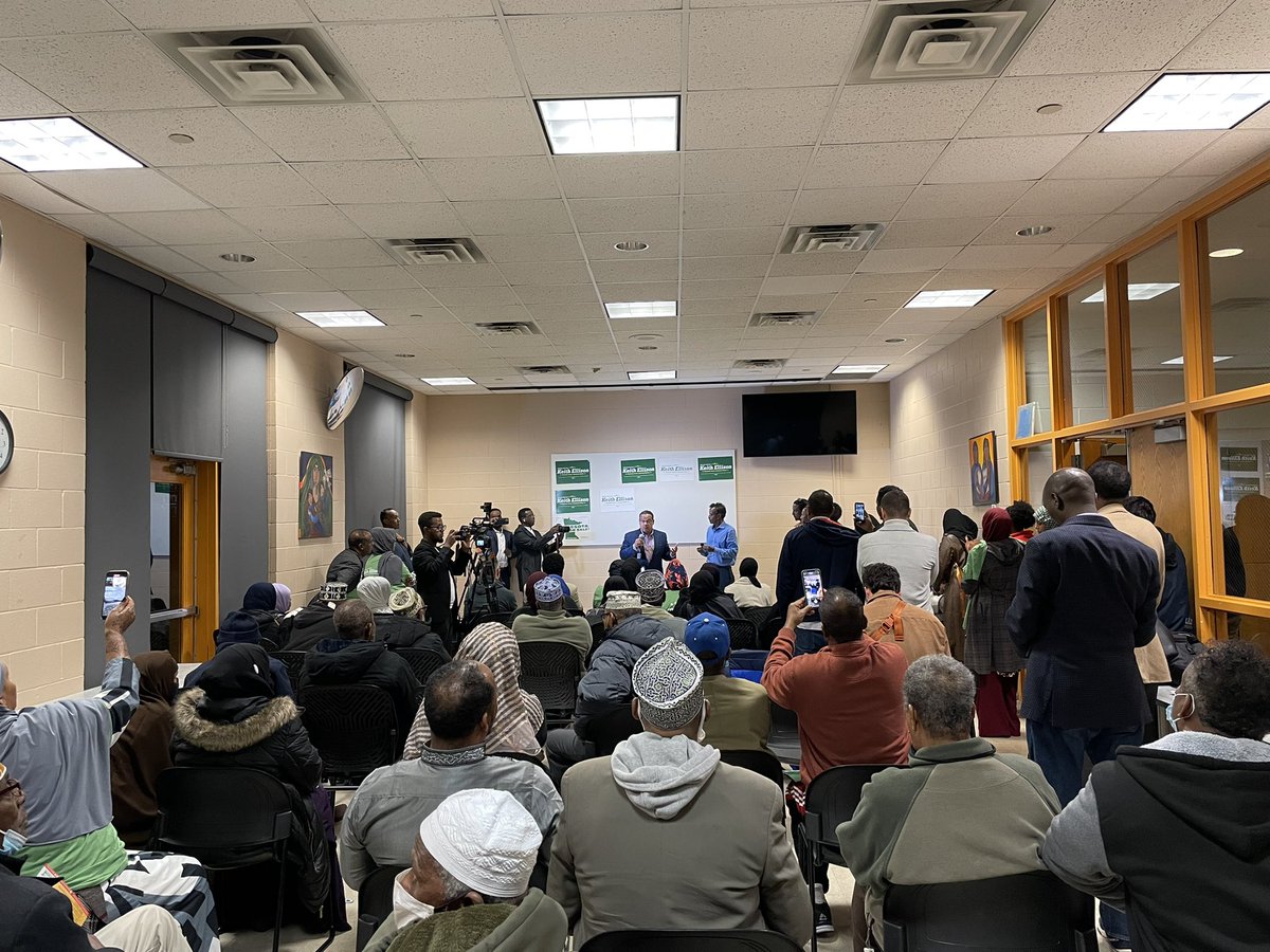 Komar97's tweet photo. Energized coward who are ready to re-elect Keith Ellison on Nov 8th. We need a strong Attorney General in our State. Cedar riverside will make history AGAIN!! Let’s Get the Vote Out #Vote4Keith #GreaterThanFear https://t.co/sToIrDzgt6