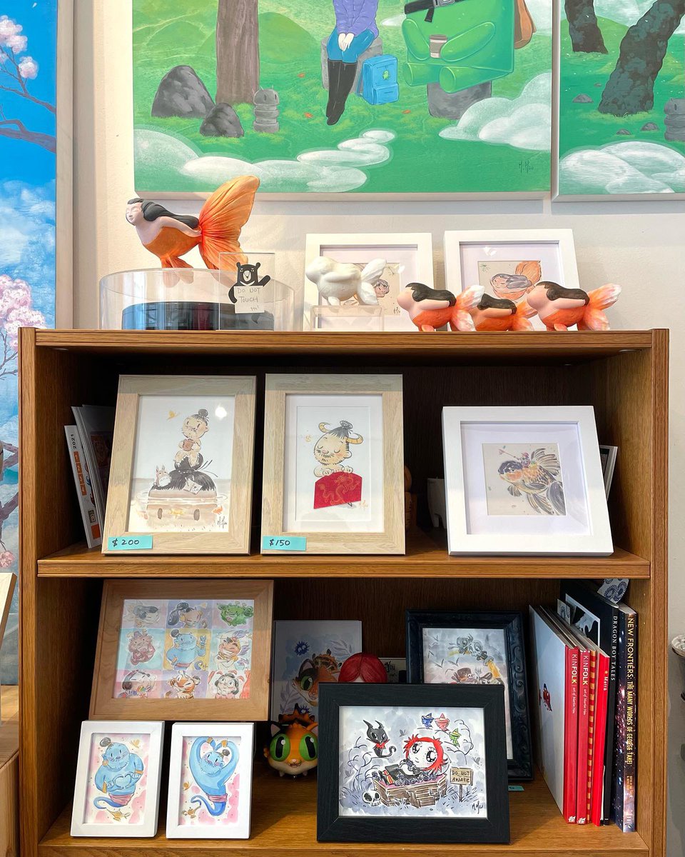 MartinHsu's tweet photo. Cabinets of curiosities or bookshelves of precious things?
Setting up my Open Studio this weekend. Read all about it: https://t.co/R84u1ZB720
#SFOS #SFOpenStudios @sfmau https://t.co/sYIZ58xR53