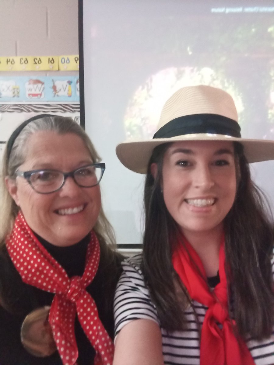 Mrs. Ermis tweet media