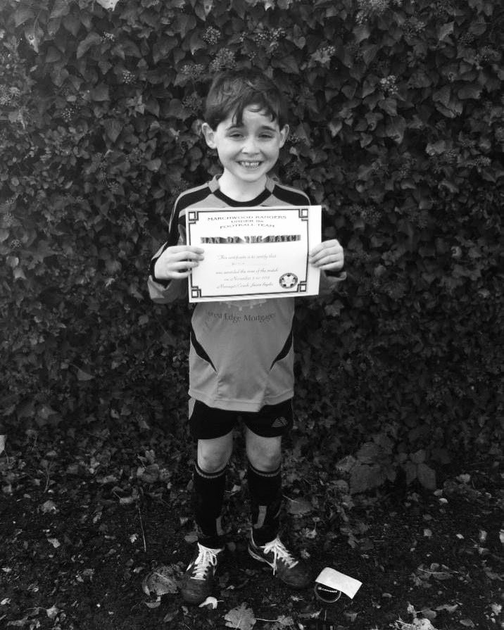 BenLegacyOfLove's tweet photo. #RememberingBen
#Nov2013
#8yearsold
#defensiveguardian
#footballhero https://t.co/hCnFbB0JYz