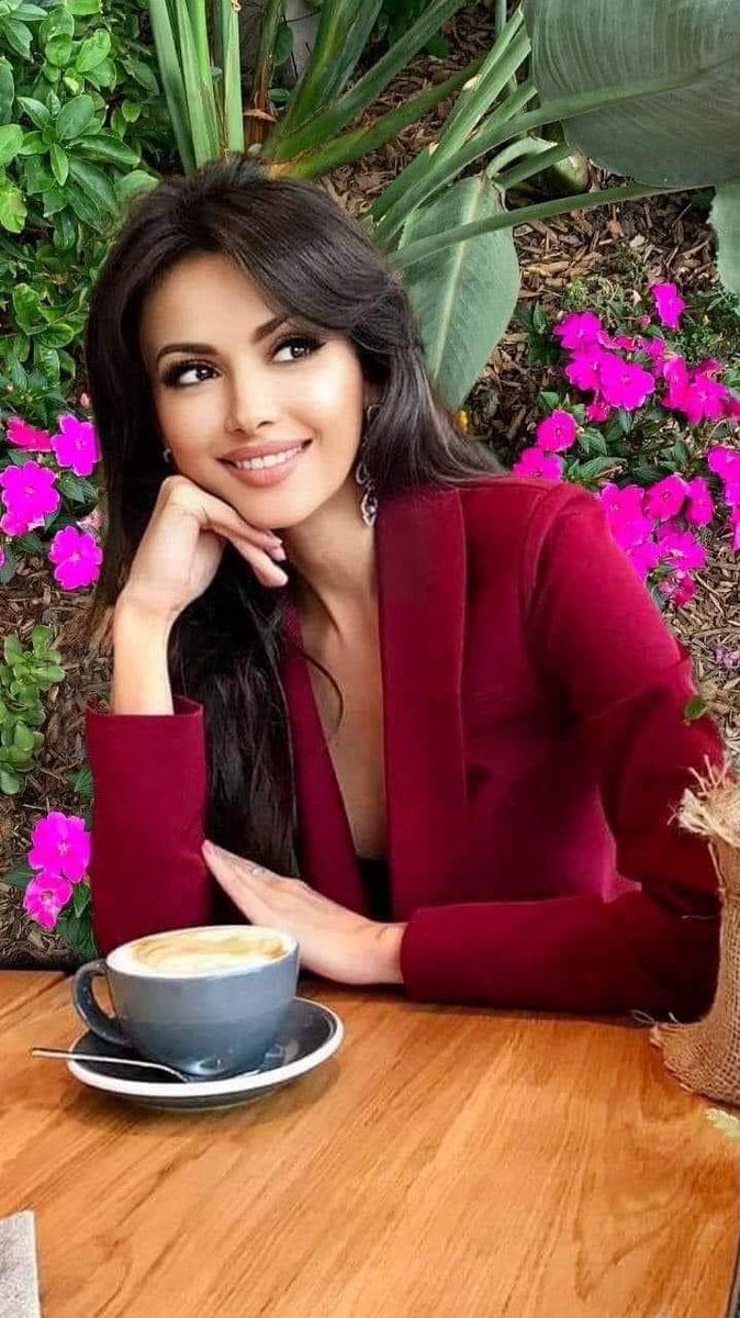 GM☕💃🏻🍂 #SmileTwi #TeamKingFollow @Sasha_1I @aro_rojas @Iva_LaRosa @_iimperfect @MassimoSDV @hema_gedo76 @GuiverMiguel @RosaNegra_08 @glenton123 @Mellyssa57 @AmbeSparrow @WidzDj @OlgaPart1 @ReiTchallaSDV @MarianLuque4 @jasmine50012486 @MarthaCandia21 @VIPGainFollower @Aa_ban1