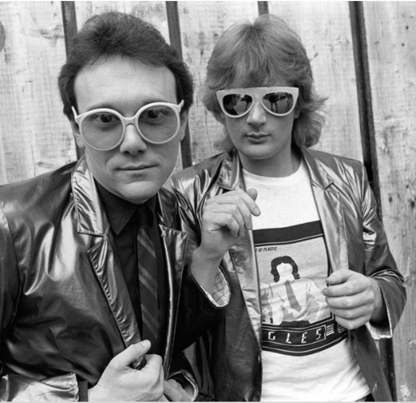 asiageoff's tweet photo. Evening’ 🇺🇸, Mornin’ 🇬🇧 😎 https://t.co/eN8Wp4PLaR