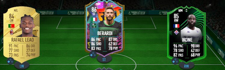 JuniorSintress's tweet photo. Para que tengan idea, los que Compraron a Simon en 90K, por ese Valor de Precio, tienen estas Cartas:

🔹 Werner IF, Nkunku, Dembele = 98K
🔹 Leao, Berardi Fuera de Posición, Ikone UCL = 70K
🔹 Insigne Rulebreaker, Berardi Fuera de Posición = 73K
🔹 Haaland = 98K
🔹 Mané = 85K https://t.co/hXJ8Nq8jw2