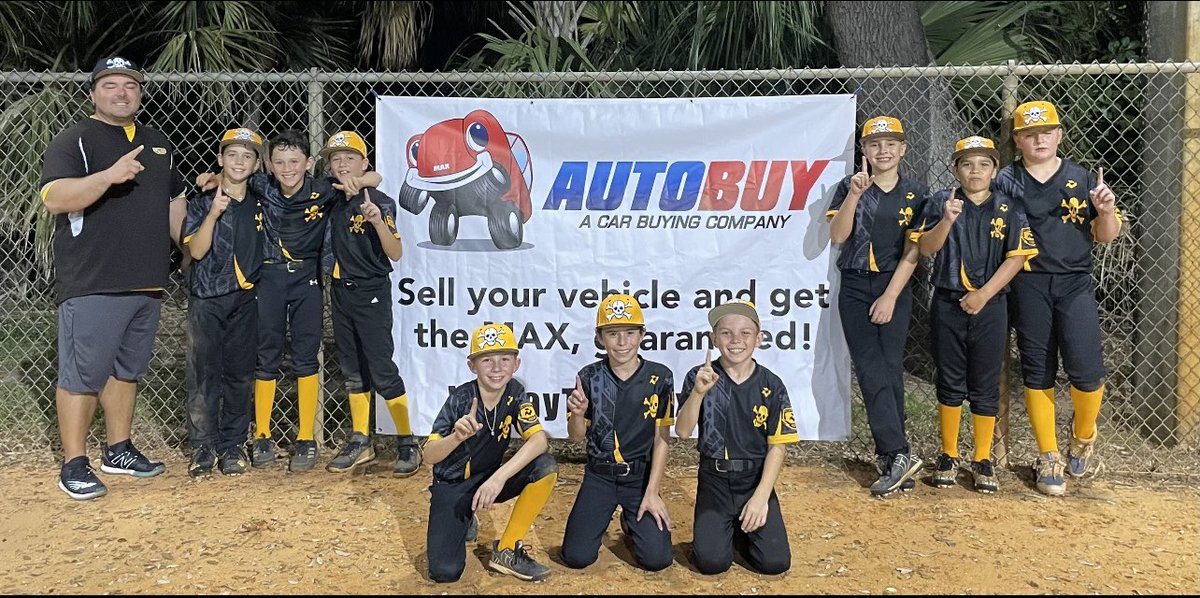 Huge playoff #comeback for <a href="/DirtbagsFlorida/">Dirtbags Florida</a> 10u. Down 6-1 and fought back for a #walkoff 7-6 win in the semi-finals vs. a good hitting PBG Grizzlies! Boys showed tremendous grit tonight! 

Thank you Autobuy for your amazing support for our boys! 

#buildingchampions #rightway