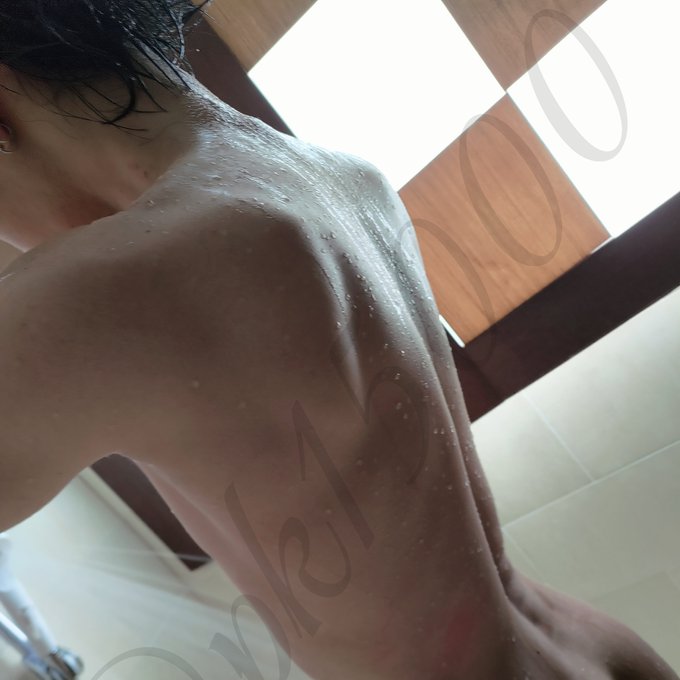 水も滴る #いい男の日 https://t.co/dp5Vs2jtoE<a href="/tag/%E3%81%84%E3%81%84%E7%94%B7%E3%81%AE%E6%97%A5"class="tags">#いい男の日</a>