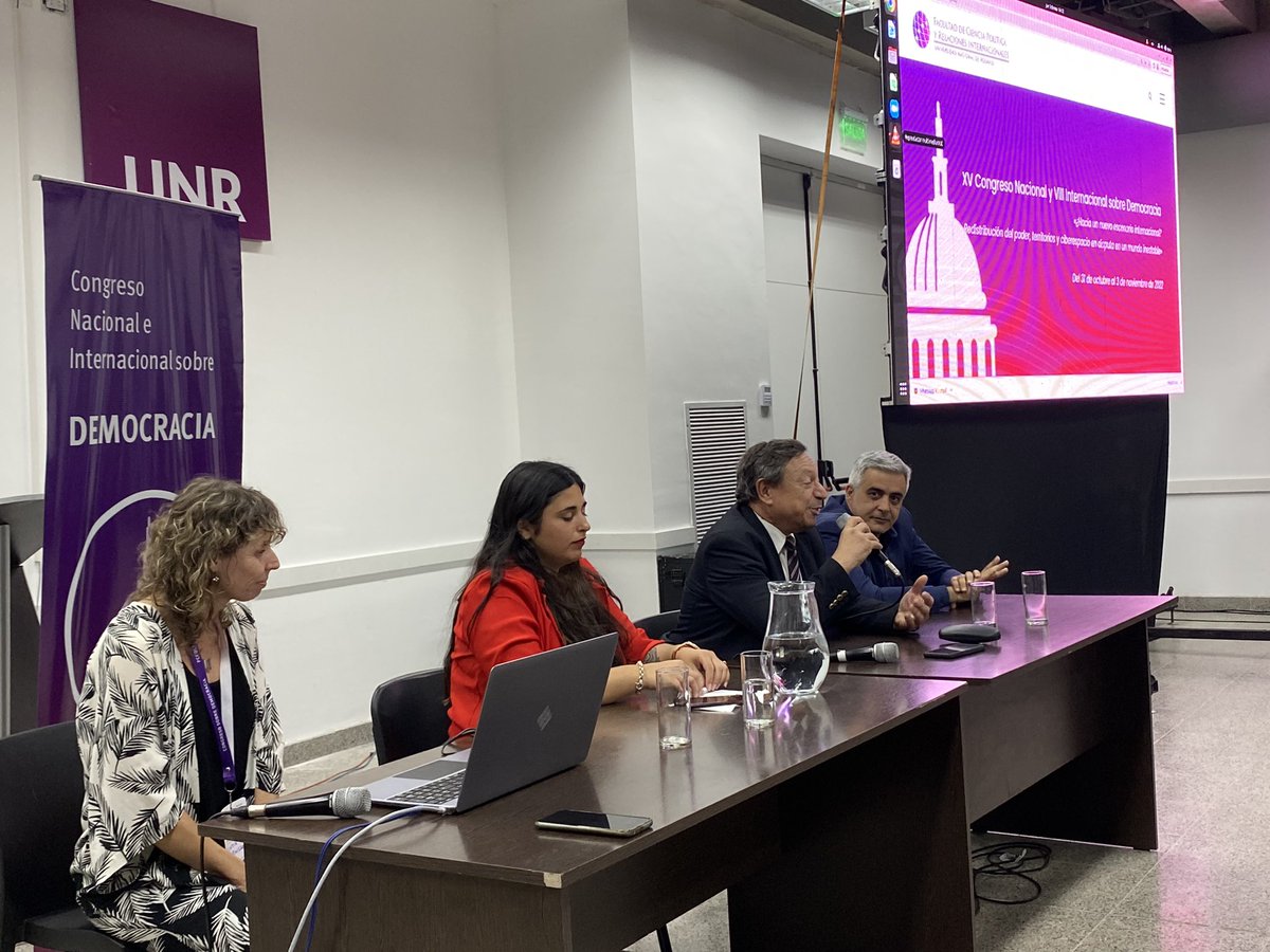 María Eugenia Schmuck tweet media