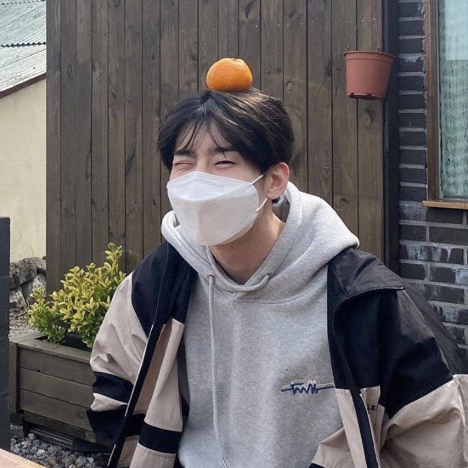 beeswoo's tweet photo. happy 2 years with swoopy! i love you forever and always! cannot believe that i’ve ulted you for so long, ily forever! 🫶 https://t.co/PVfEkG7eMK