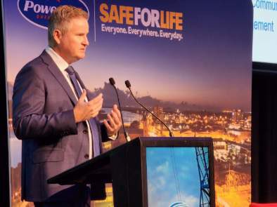 powerlinkqld's tweet photo. Gerard Reilly, Powerlink’s Communications, #Customer and #Engagement GM presenting on the importance of getting engagement and #community benefits programs right.

#opportunities #Queensland #communities #SuperGrid #PQForum https://t.co/TnGL7zKOi8