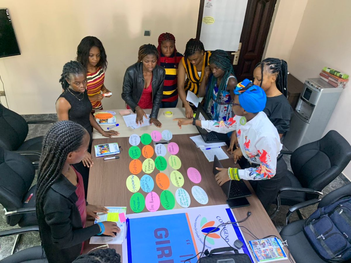 jibo_habiba's tweet photo. We have passed the stage of complains, we are taking seats where we provide solutions.
#empowermedontblameme
#globalfundforwomen
#youngwomenleaders.
#girlsforgirls https://t.co/N4rmVbTQHI