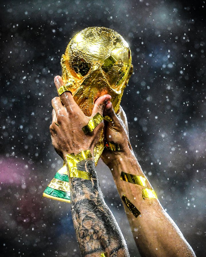 Goalieclub's tweet photo. #WorldCup2022
🧦🧦
-💯Most beautiful and delicious thing is football + blockchain + NFT
🧦⚽️we believe an enormous of #Football lovers will be addicted to @Goalieclub
#Fball #CryptoFball #CryptoFootball #P2E #GameFi #BNB #GameFi
@binance https://t.co/KojSRi1pE5