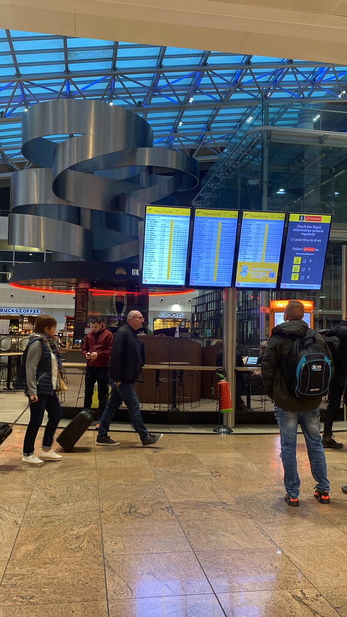 Weekje naar Barcelona, 1e x na de Corona tijd weer het jaarlijks uitje naar Camp Nou! Met als extraatje het afscheid van Piqué! 😍