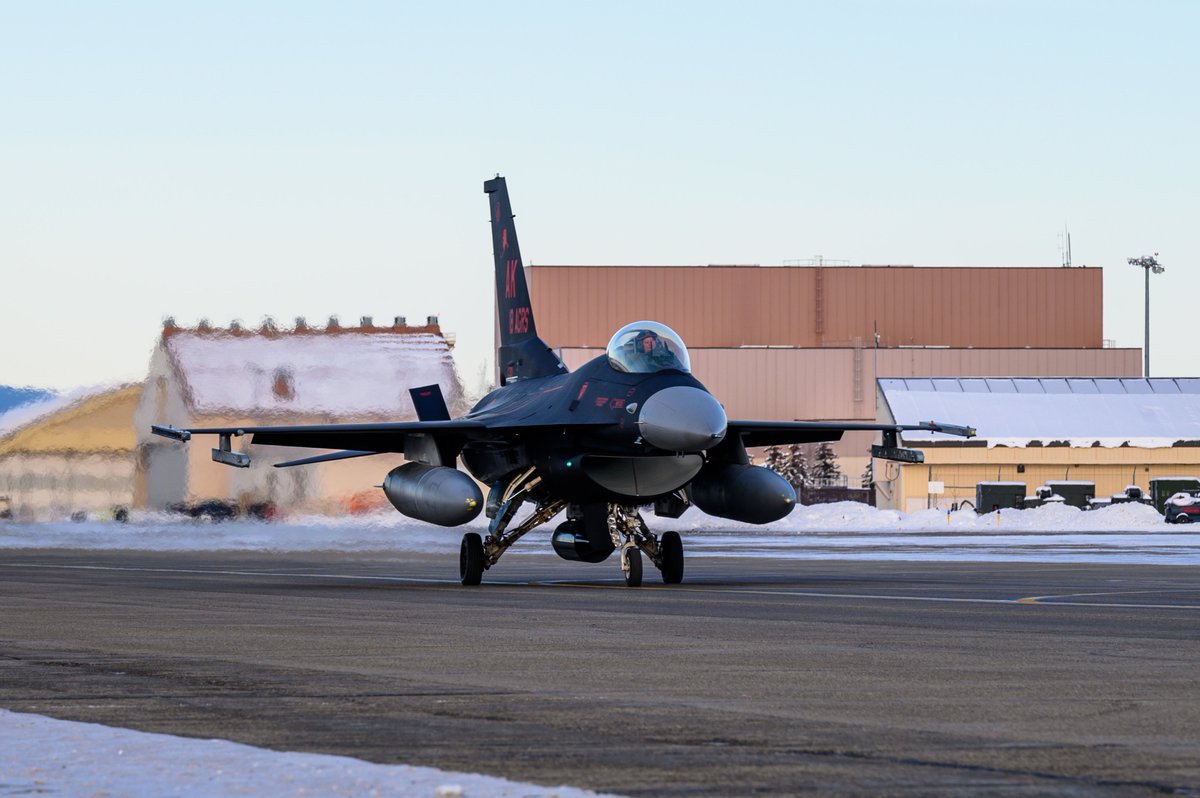 Aerospace Intelligence on Twitter "Photos of the first USAF F16 assigned to the 18th Aggressor