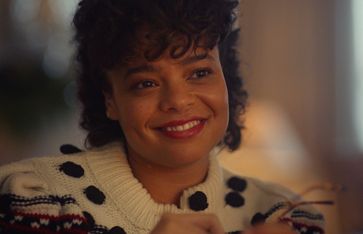 It's a Sin's Lydia West stars in Boots #Christmas advert 2022 radiotimes.com/tv/entertainme…