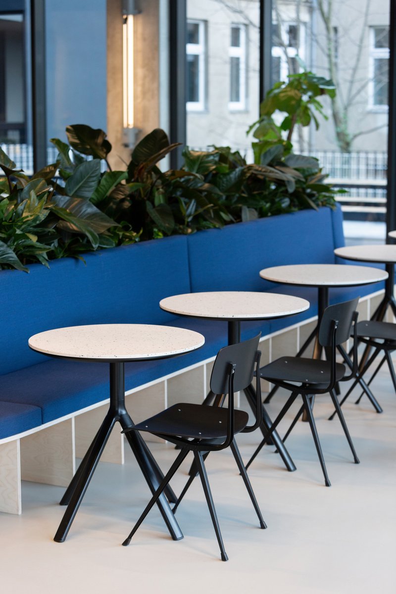 In our RITTER CAFÉ one walks on discarded and recycled fishing nets from the North Sea a.k.a. biopolymer flooring.

Photography: Koy + Winkel