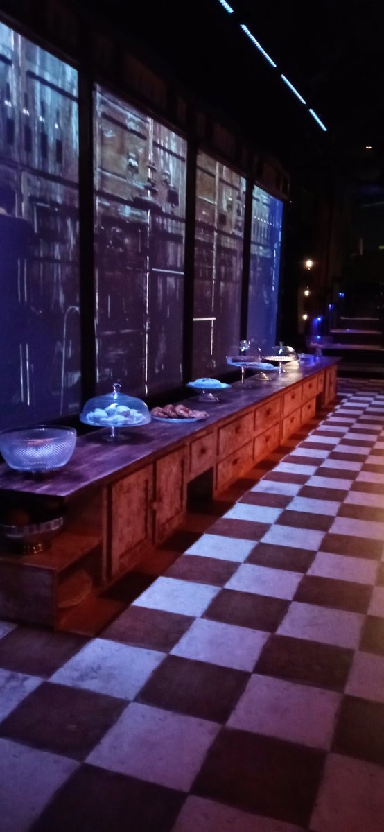 LatorreMendez's tweet image. #Caballero, 1905, #Madrid, 1964, #México. Sobre las vidas de #mujerestrabajadoras en un Salón de Té, en el #Madrid de #los años 30, aunque #no os #guste el #teatro, por lo que he visto en mis twits, no os la #perdáis, #necesario #ver cómo era la #vida de #nuestras