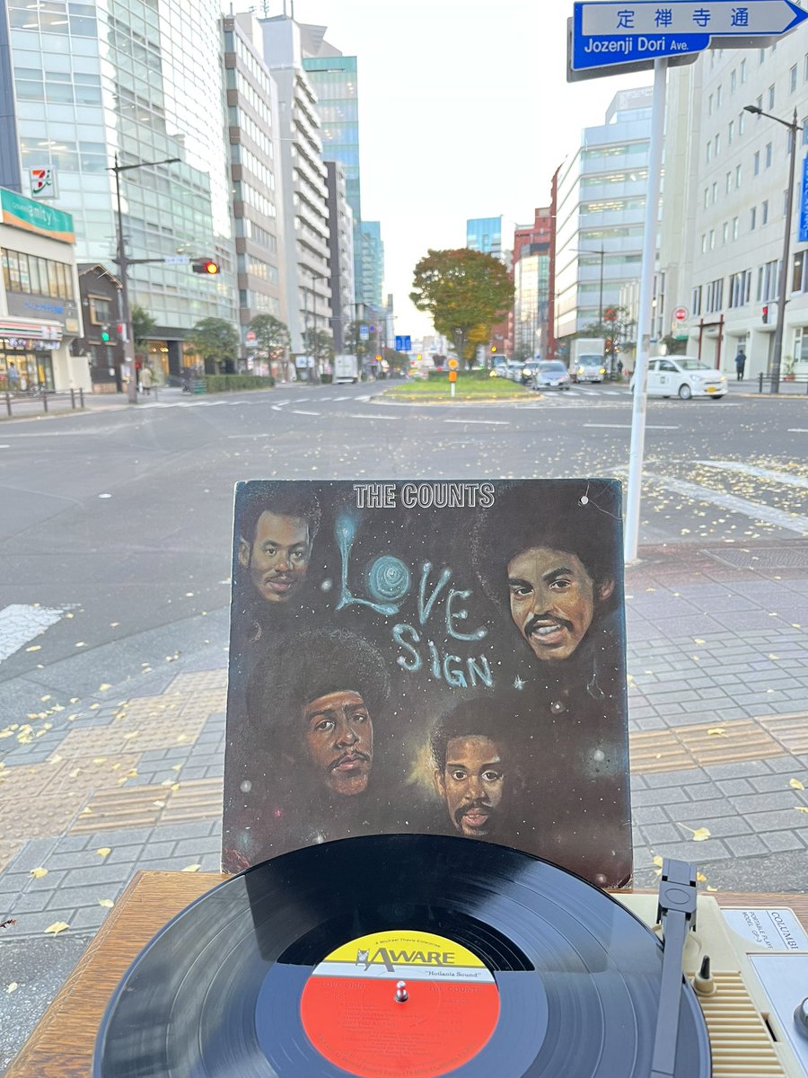 supergoodsendai's tweet photo. 仙台錦町Cafe & Bar SUPER GOOD、11月4日(金)は18時から22時までの営業です
本日も皆さまのお越しをお待ちしております(^^)
#jamesbrown
#ジェームスブラウン
#cafeandbarsupergood
#cafebar_supergood
#soulbar
#musicbar
#recordbar
#vinylbar
#sendai
#thecounts https://t.co/VST21yI4aW
