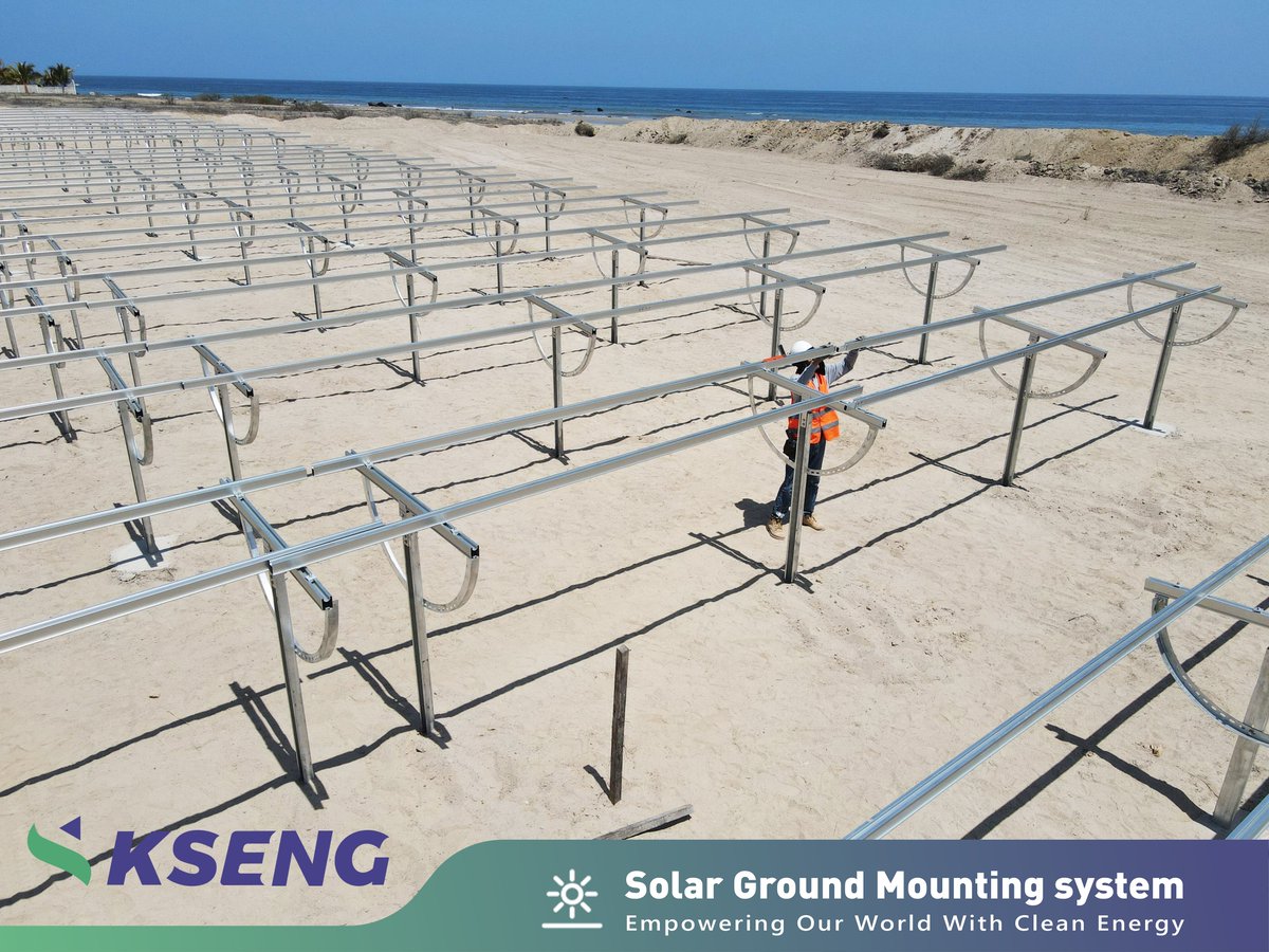 KsengSolar's tweet image. How to choose #groundsolar system to use in coastal-salt-affected areas？

Here's a #solar plant recently installed in #Peru, utilizing carbon steel piles with aluminum alloy structure to achieve an optimal cost performance.