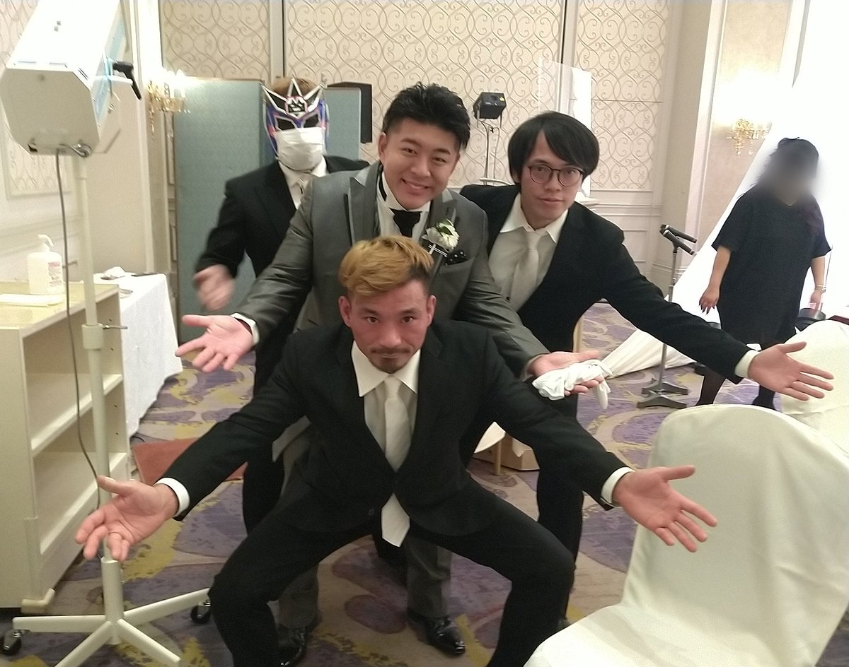 sggkvalion's tweet photo. 昨日は吉野コータロー選手の結婚式でした。
十嶋氏は声も拍手もでかいけど嬉しそうだった。
吉野君、奥様おめでとうございます！
#2AW https://t.co/plmrHKJytm