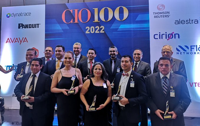 CIOMexico's tweet photo. ¡Enhorabuena a nuestros galardonados de la categoría "Gestión Estratégica"! #CIO100mx
#CIO #CIOmx #CIOMéxico https://t.co/8oFsSUUtEV