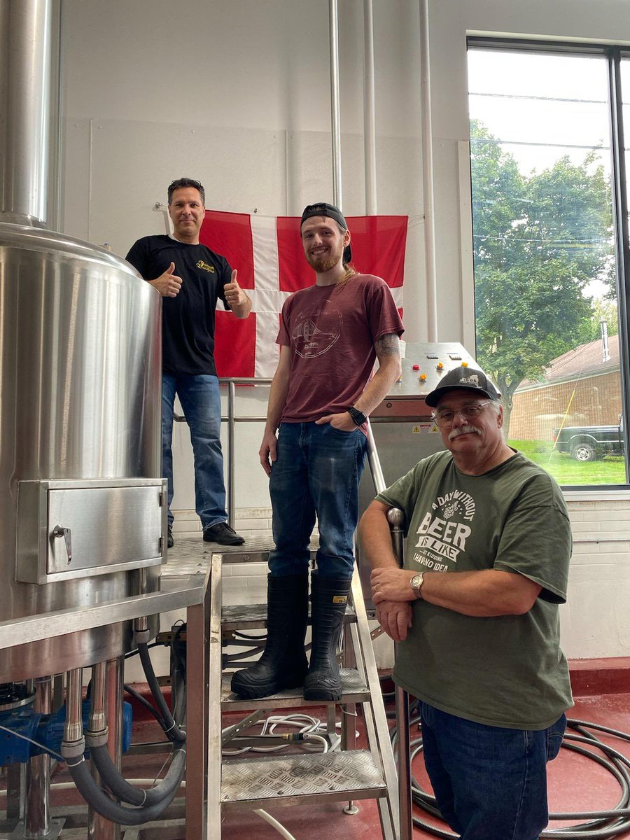 CraftBrauhaus's tweet photo. Tomorrow at 3:59PM we will be releasing our Jewel of Yule Holiday Lager! This holiday beer is a collaboration with Caleidoskope Brewing in Copenhagen, Denmark, where it is traditionally released at 8:59PM the first Friday of November. Join us for the release tomorrow, 11/4! 🍻 https://t.co/A8LadnG8p9